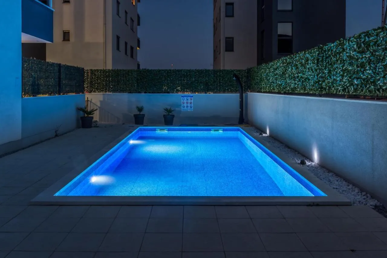 Apartments Angelus Trogir 0*,