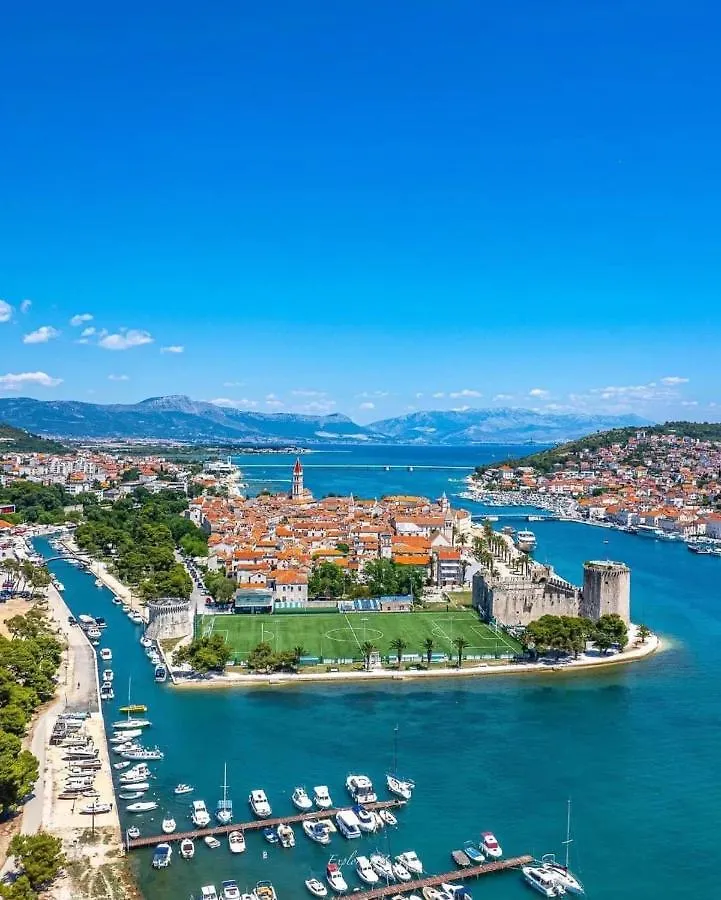 Apartments Angelus Trogir
