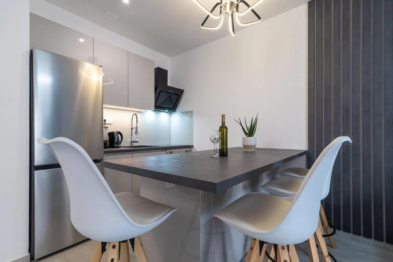 Apartments Angelus Trogir