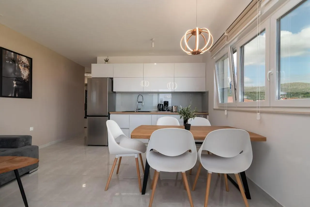Apartments Angelus Trogir